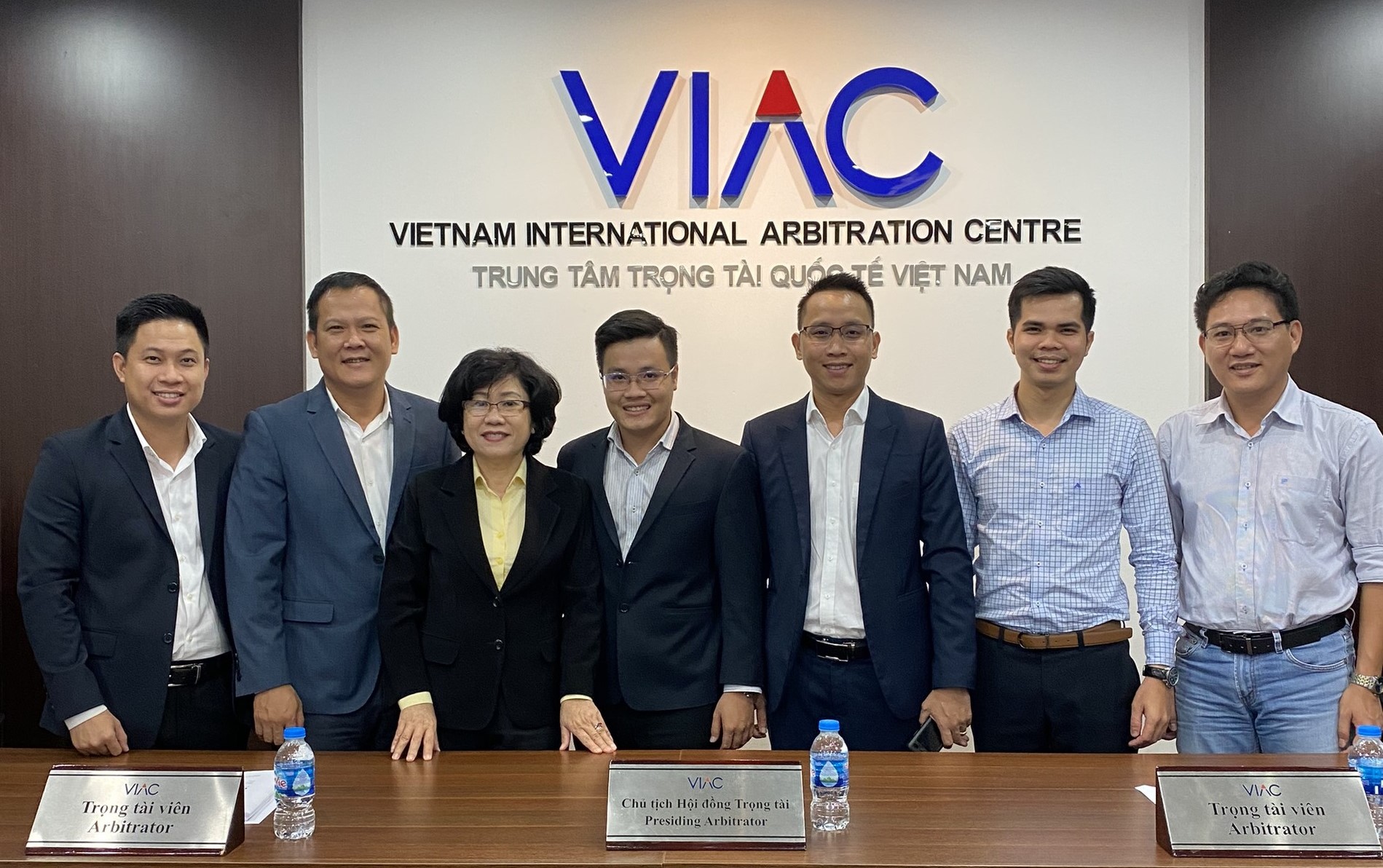 ALB & Partners team participated in a meeting at VIAC to resolve disputes with FLC
